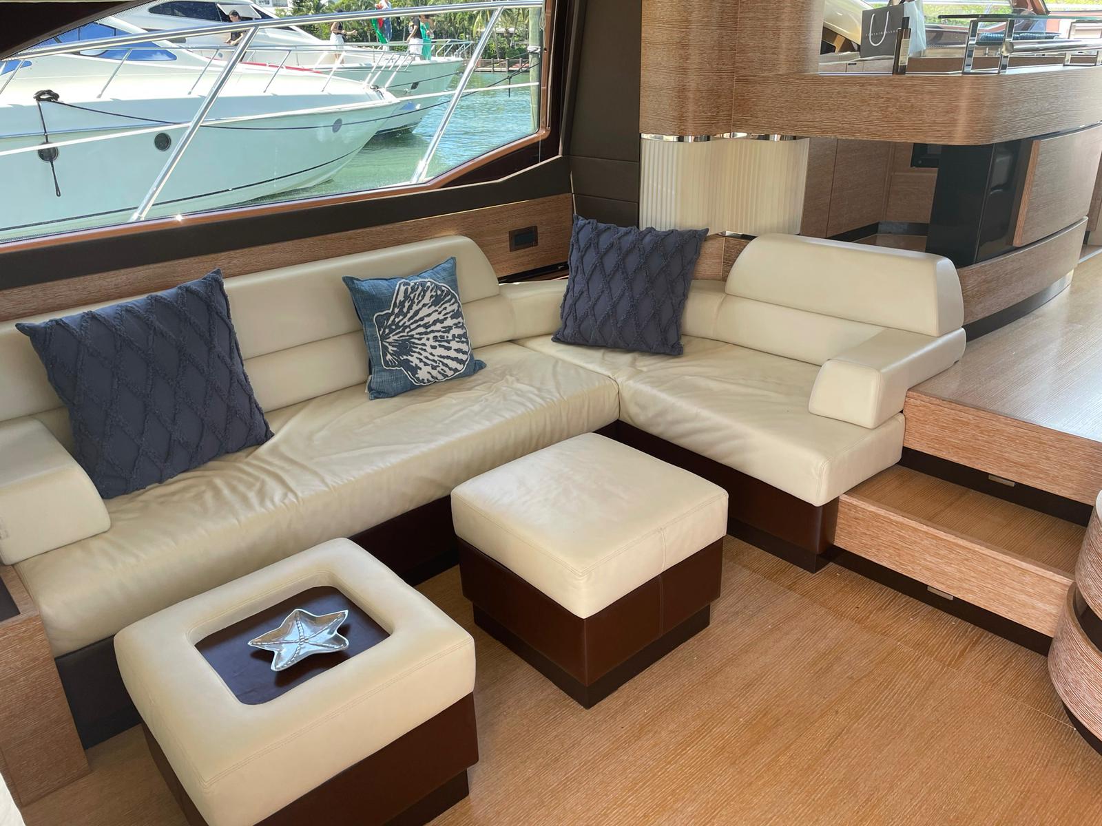 Azimut Flybridge 55  ft.