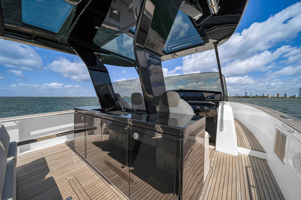 Pardo 43 ft.