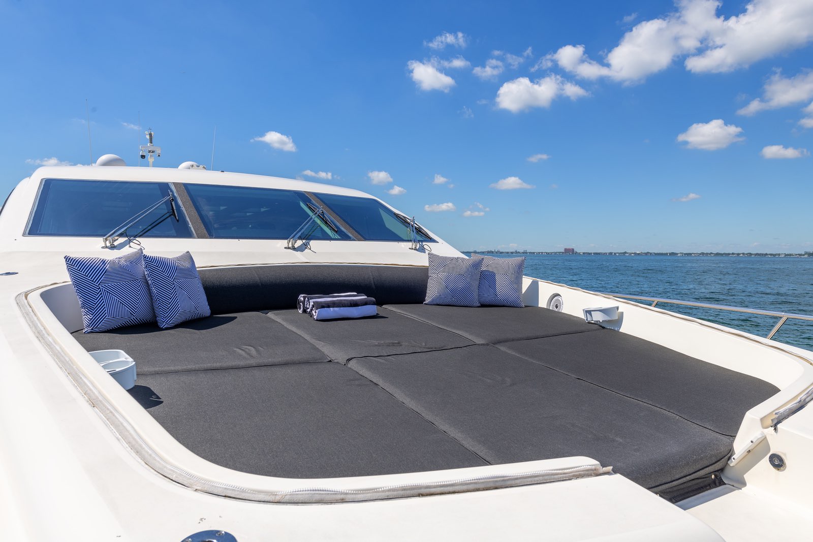 Leopard Sport 102 ft.