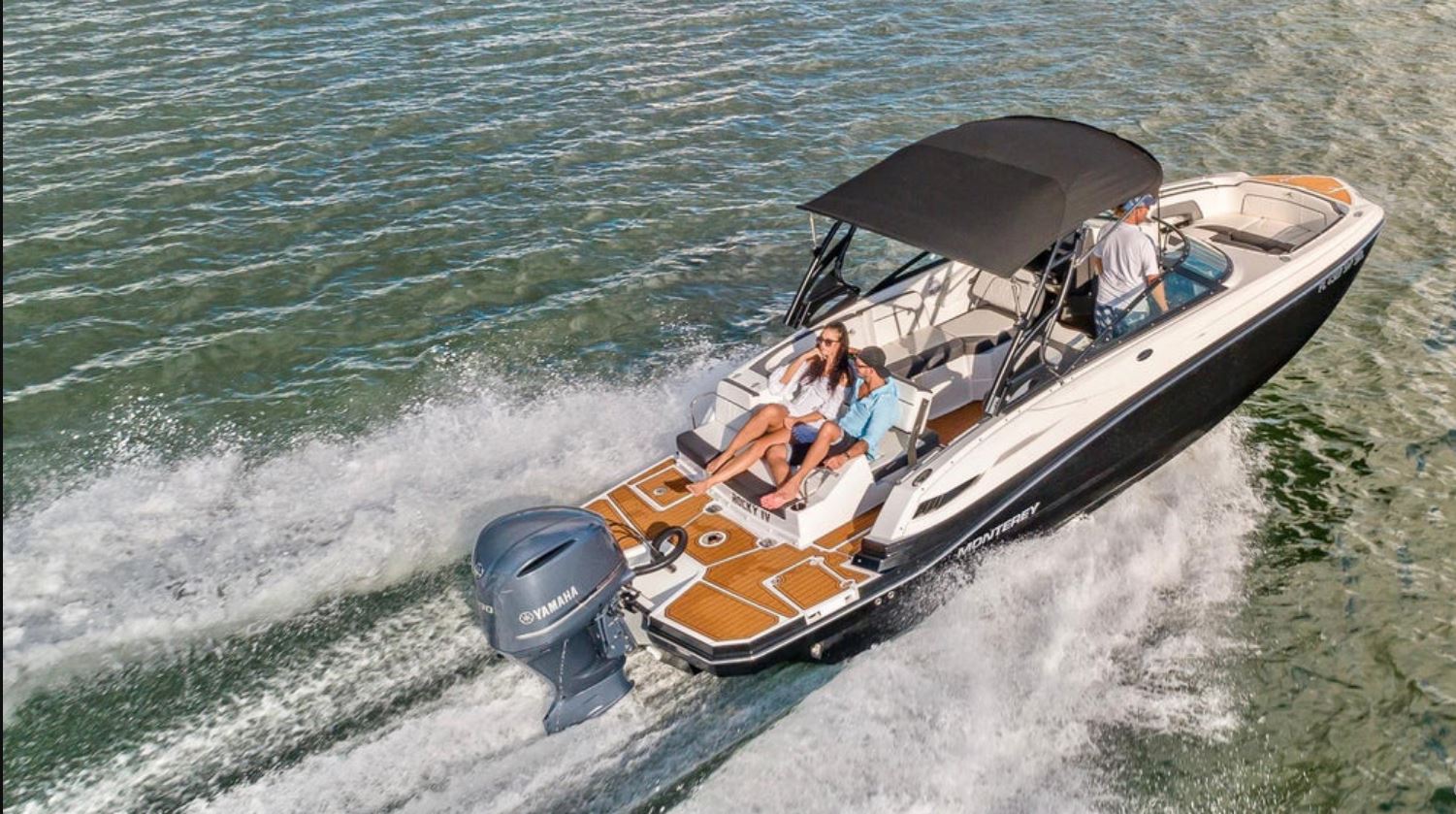 Monterey 27 Rental Miami Beach Classic Cruiser by Beach Boat Rental