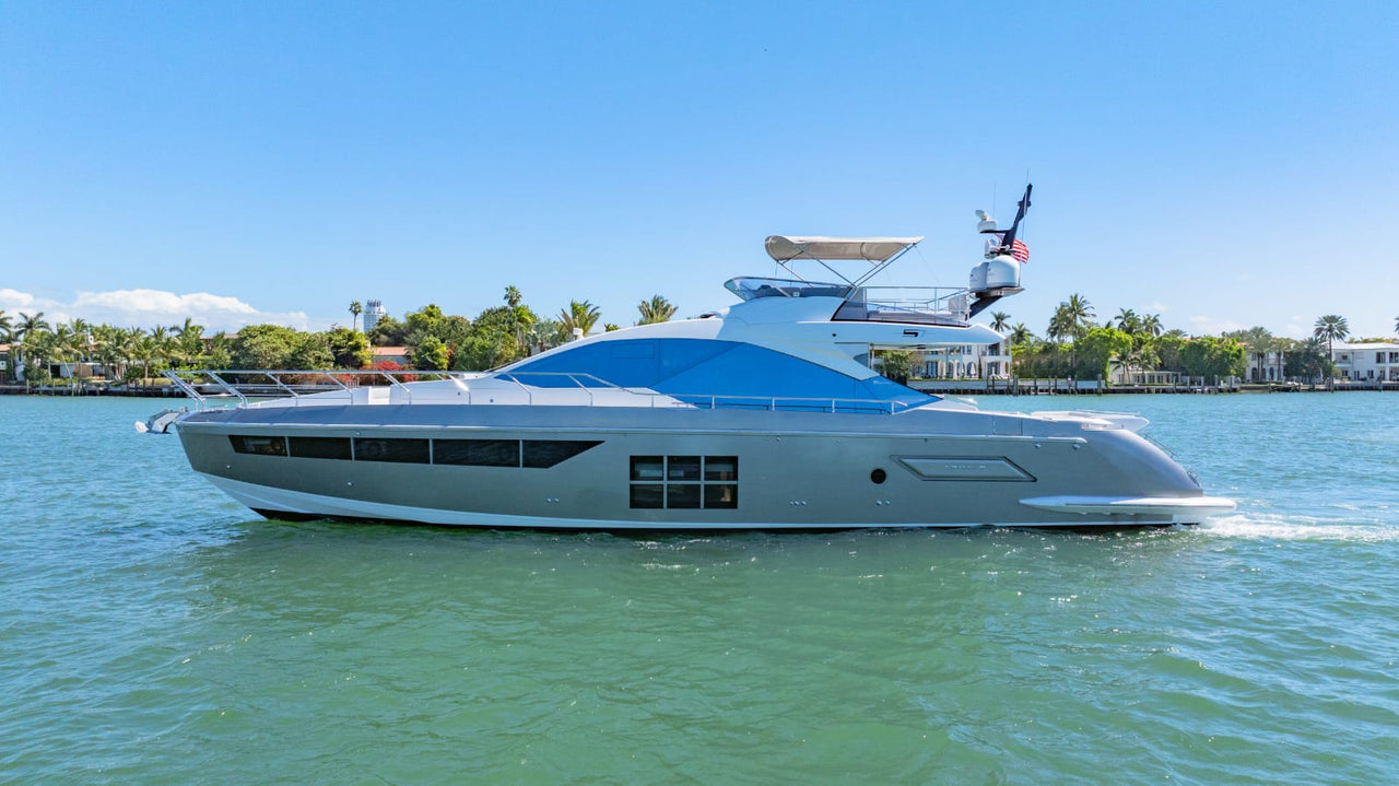 Azimut S7 72 ft.