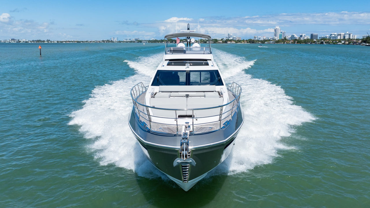Azimut S7 72 ft.