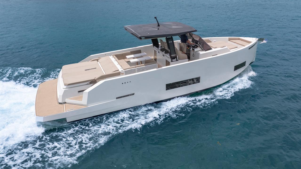 De Antonio D42 Open 42 ft.